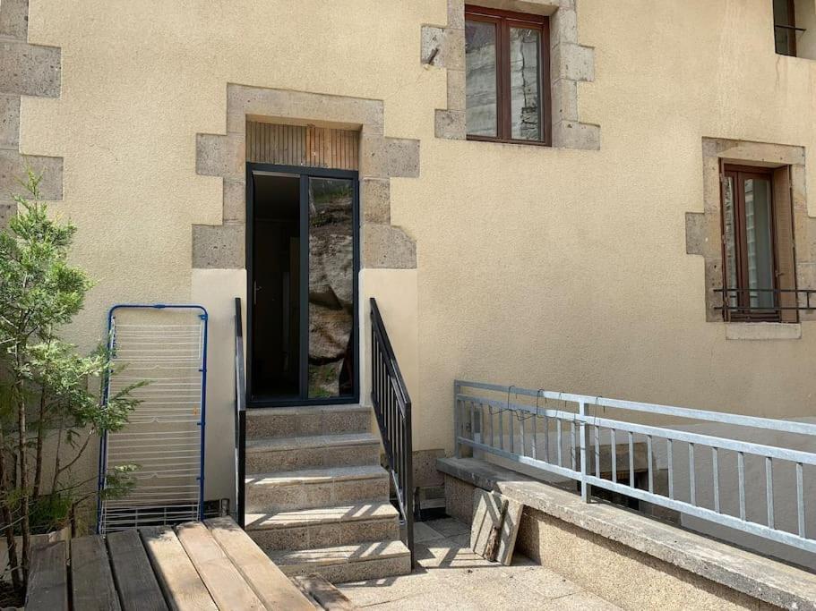 Appartement 4 Personnes, 1 Chambre, Terrasse, Wifi, Proche Du Centre La Bourboule Εξωτερικό φωτογραφία
